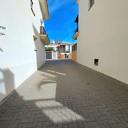 Brisas Del Mediterraneo Apartment *